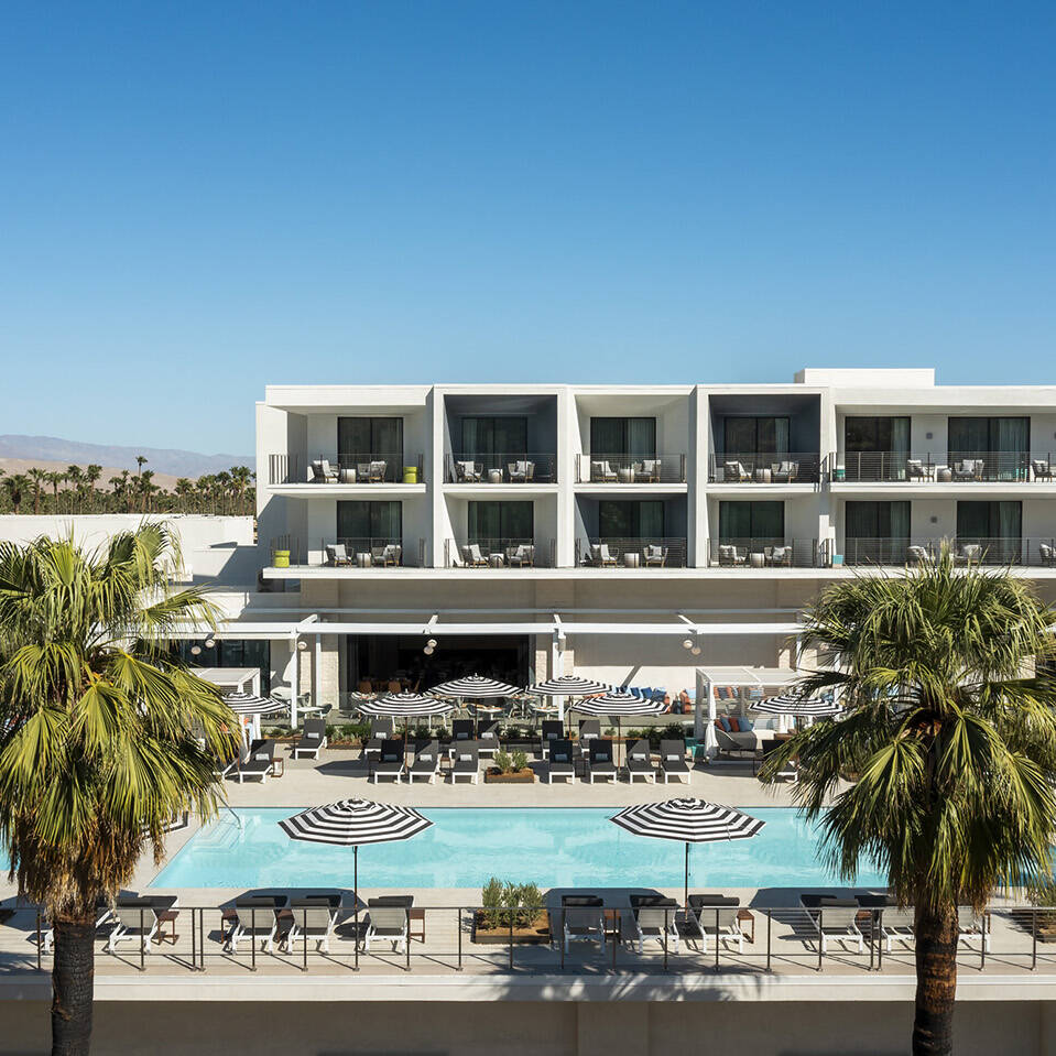 756238689 pool property